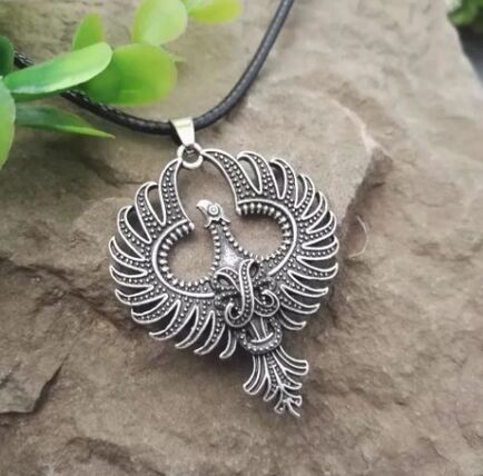 Amulett lind